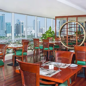 Golden Tulip Aparthotel Sharjah